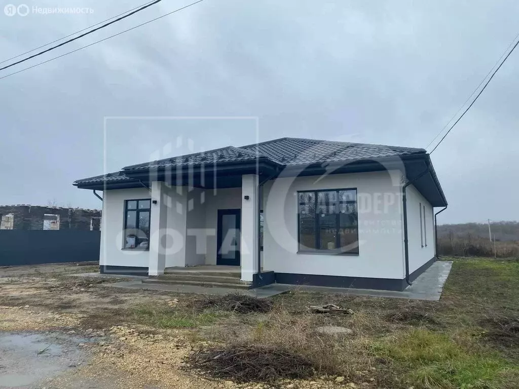 Дом в Рамонский район, село Новоживотинное (174 м) - Фото 1