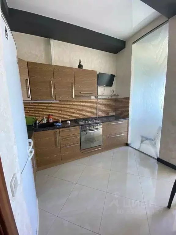 1-к кв. Крым, Симферополь ул. Тренева, 21 (50.0 м) - Фото 2
