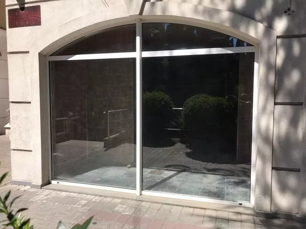 Помещение свободного назначения в Крым, Алушта ул. Краснофлотская, ... - Фото 2