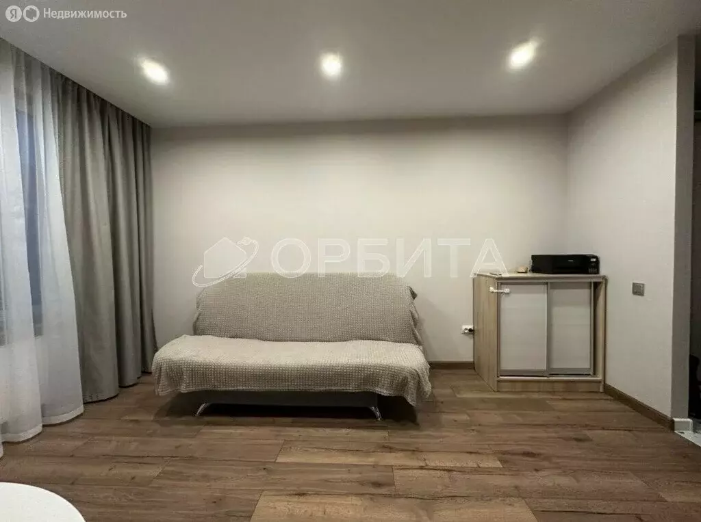 Квартира-студия: Тюмень, улица Павла Никольского, 8 (33 м) - Фото 1