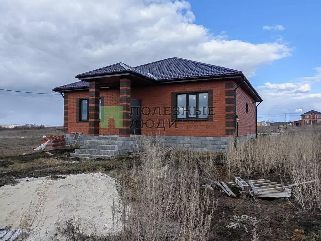 Дом в Белгородская область, Короча ул. Ленина, 32 (117 м) - Фото 1