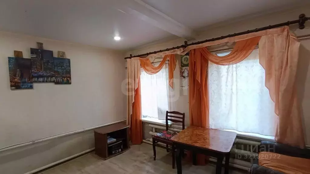 Дом в Челябинская область, Увельский муниципальный округ, с. ... - Фото 1