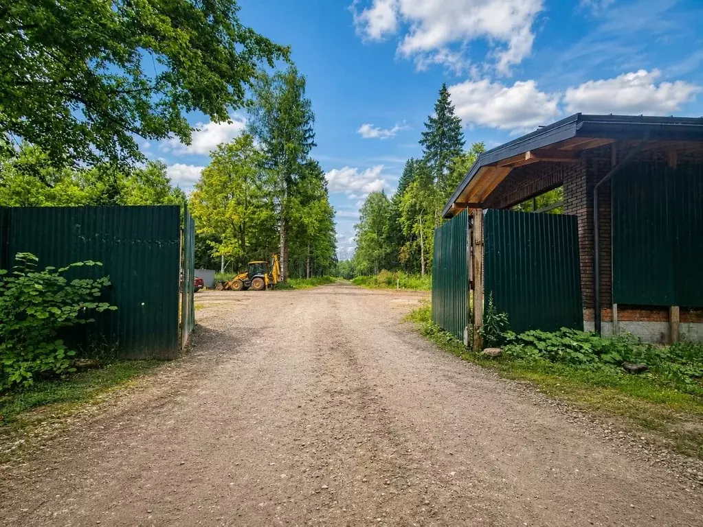 Участок в Московская область, Наро-Фоминский городской округ, пос. ... - Фото 1