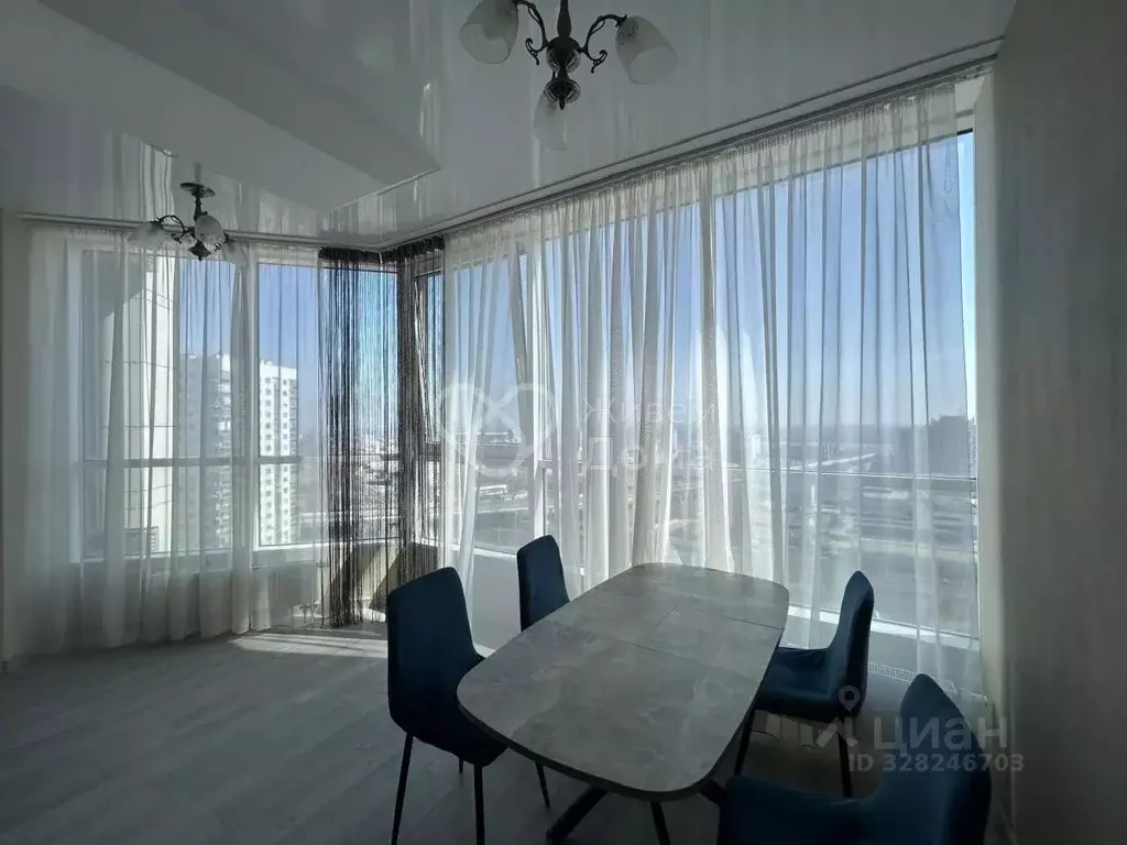 3-к кв. Волгоградская область, Волгоград Селенгинская ул., 16 (101.1 ... - Фото 1