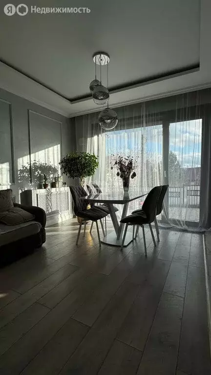 3-комнатная квартира: Молодёжный, Подгорная улица, 18/4 (110 м) - Фото 0