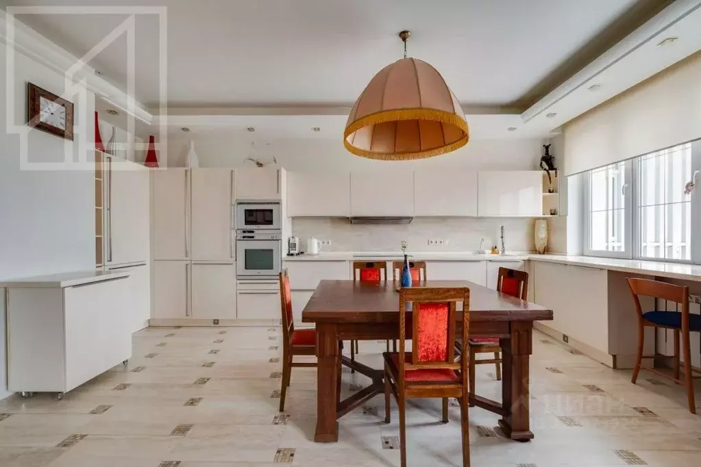 4-к кв. Москва ул. Алабяна, 13к1 (145.0 м) - Фото 0