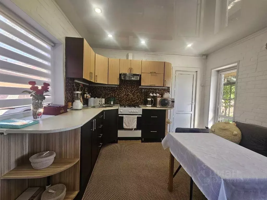 Дом в Краснодарский край, Абинск ул. Карла Маркса (127 м) - Фото 1