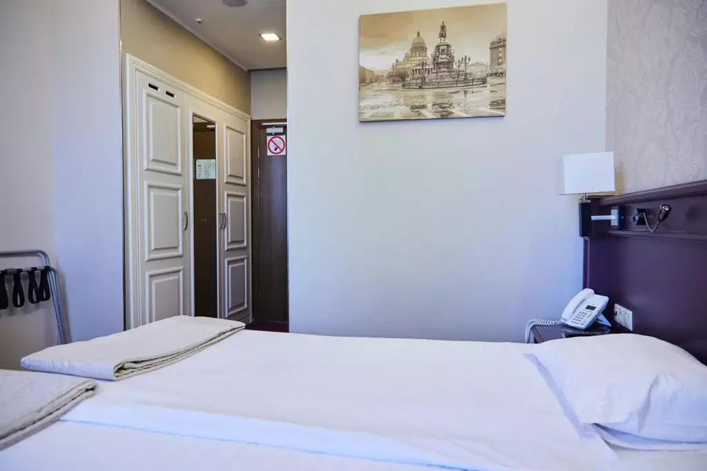 Комната Санкт-Петербург Керченский пер., 1 (22.0 м) - Фото 1