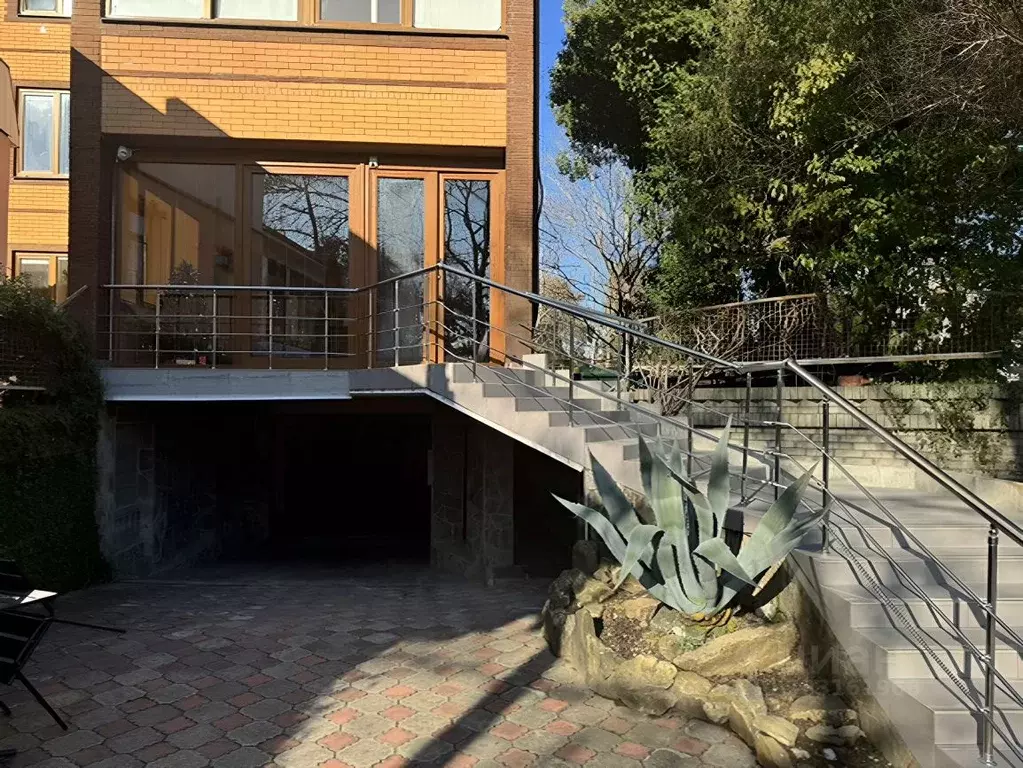 Комната Краснодарский край, Сочи Адлер жилрайон, ул. ... - Фото 1