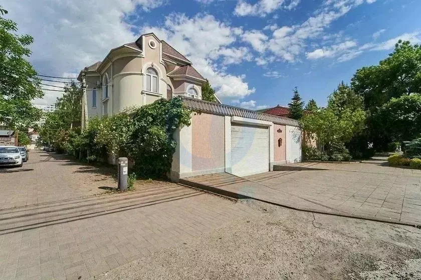 Дом в Краснодарский край, Краснодар Фестивальный мкр, ул. Новицкого ... - Фото 0