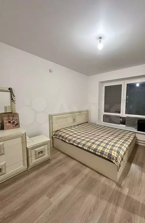 2-к. квартира, 56 м, 13/25 эт. - Фото 0