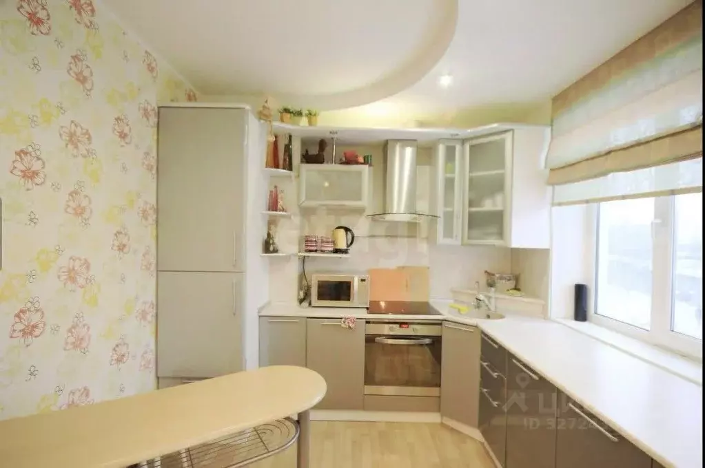 3-к кв. Ямало-Ненецкий АО, Ноябрьск ул. Ленина, 42 (65.0 м) - Фото 1