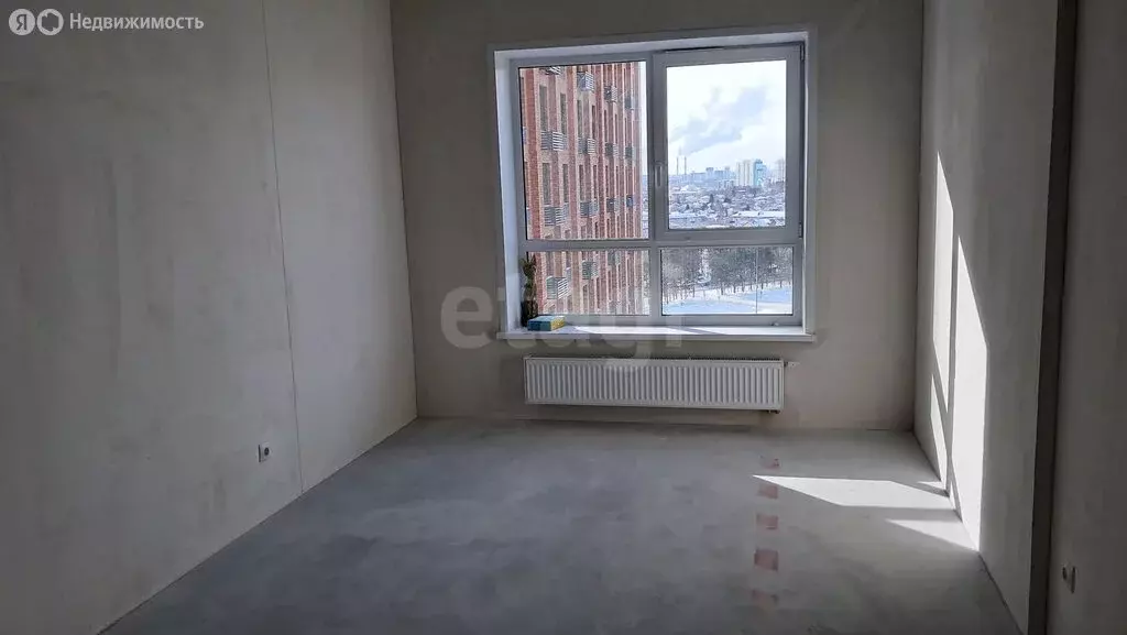 Квартира-студия: Тюмень, улица Тимофея Чаркова, 93 (29 м) - Фото 0