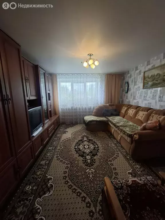 3-комнатная квартира: село Чернуха, Школьная улица, 1 (53 м) - Фото 1