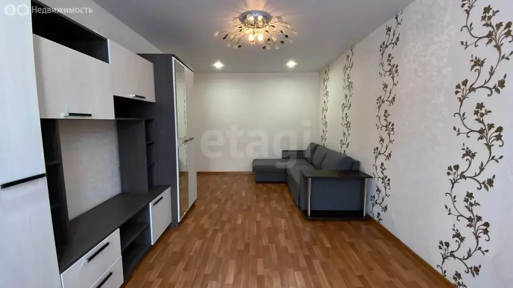 3-комнатная квартира: Чебоксары, Гражданская улица, 101 (66 м) - Фото 2