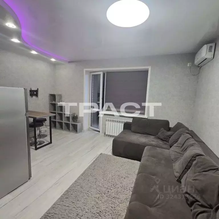 Студия Воронежская область, Воронеж просп. Труда, 68 (30.2 м) - Фото 1