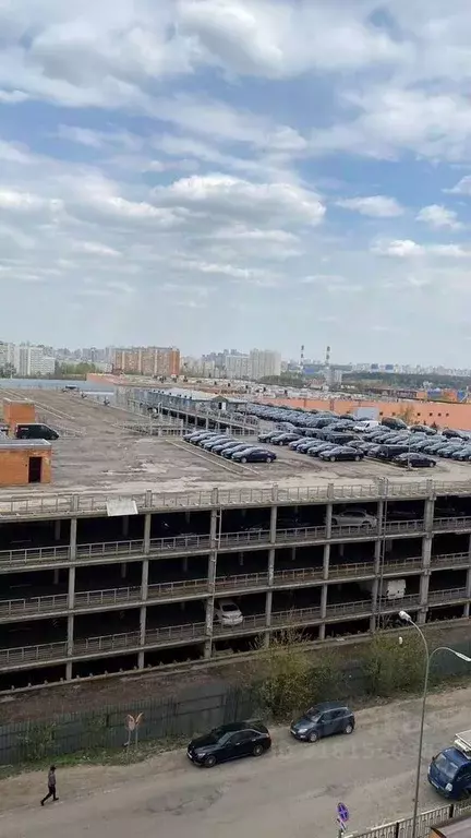 Помещение свободного назначения в Московская область, Красногорск бул. ... - Фото 1