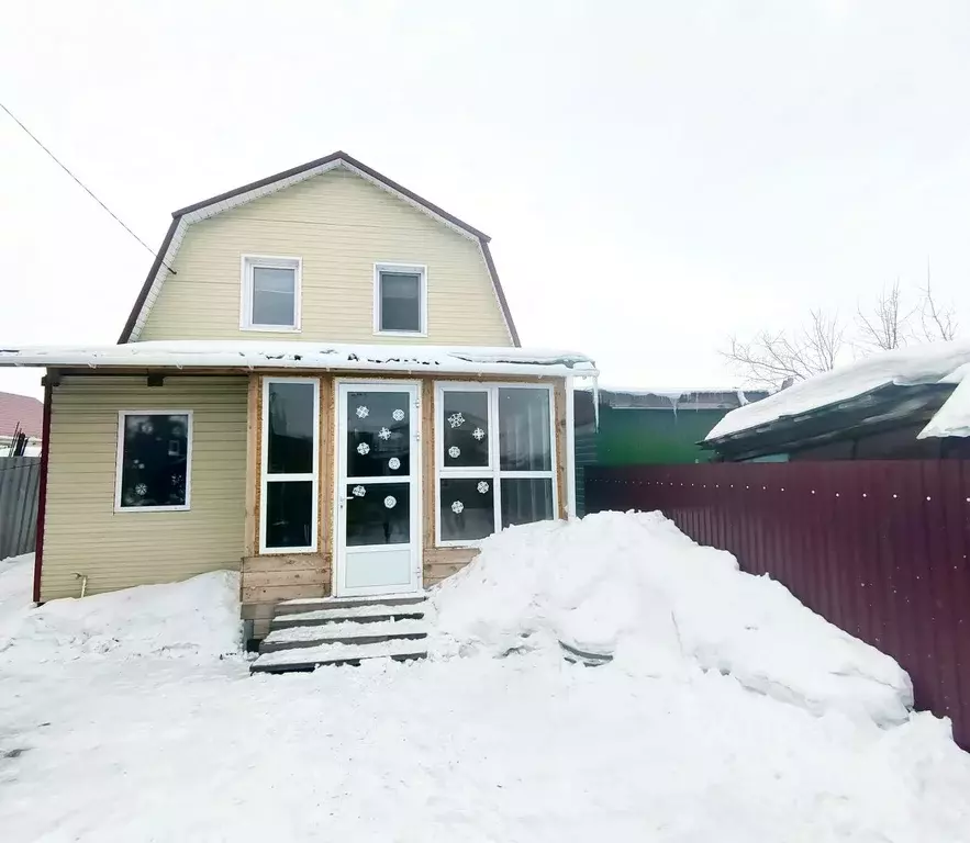 Дом в Омская область, Омск ул. 10-я Рабочая, 12 (140 м) - Фото 1