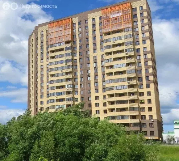 Квартира-студия: Тюмень, улица Тимофея Чаркова, 79 (28.2 м) - Фото 1