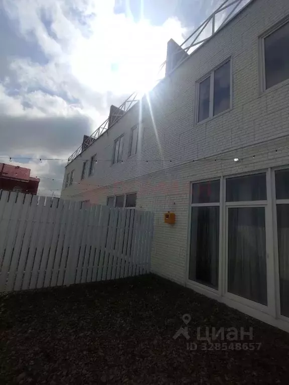 Таунхаус в Ростовская область, Новочеркасск ул. Никольского, 4 (110 м) - Фото 2