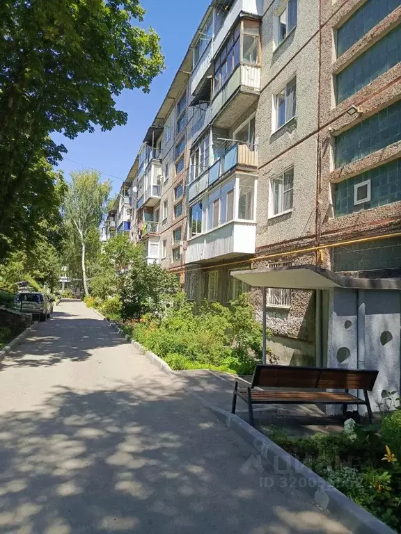 2-к кв. Саратовская область, Саратов проезд 2-й Украинский, 7 (46.0 м) - Фото 0