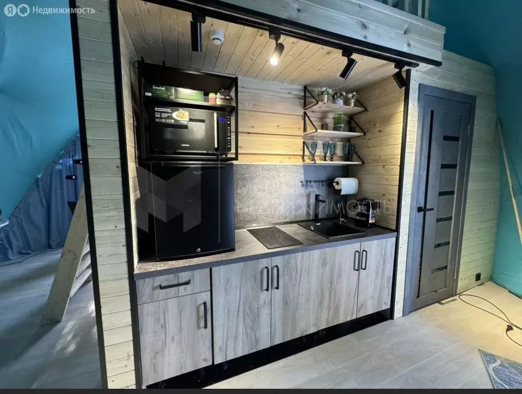 Дом в село Тюнево, Урожайная улица (46 м) - Фото 1