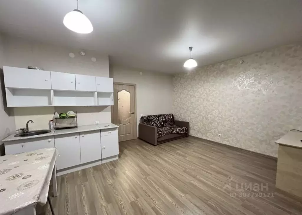 Студия Татарстан, Казань ул. Рауиса Гареева, 94 (32.0 м) - Фото 1