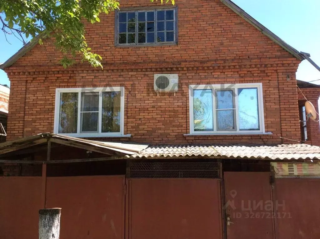 Дом в Адыгея, Майкоп ул. 3-го Интернационала, 26 (130 м) - Фото 1