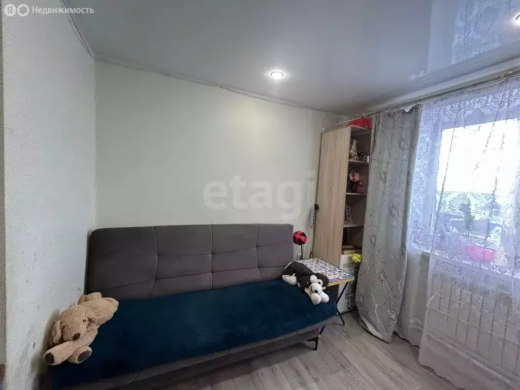 3-комнатная квартира: Чернушка, Первомайская улица, 40 (51.4 м) - Фото 1