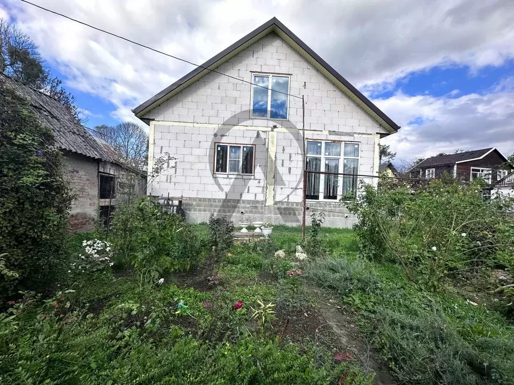 Дом в Краснодарский край, Хадыженск Апшеронский район, Белорусская ул. ... - Фото 1