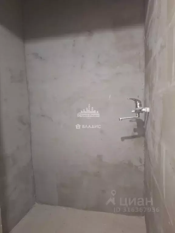 2-к кв. Крым, Керчь ул. Бардина, 1 (41.0 м) - Фото 1