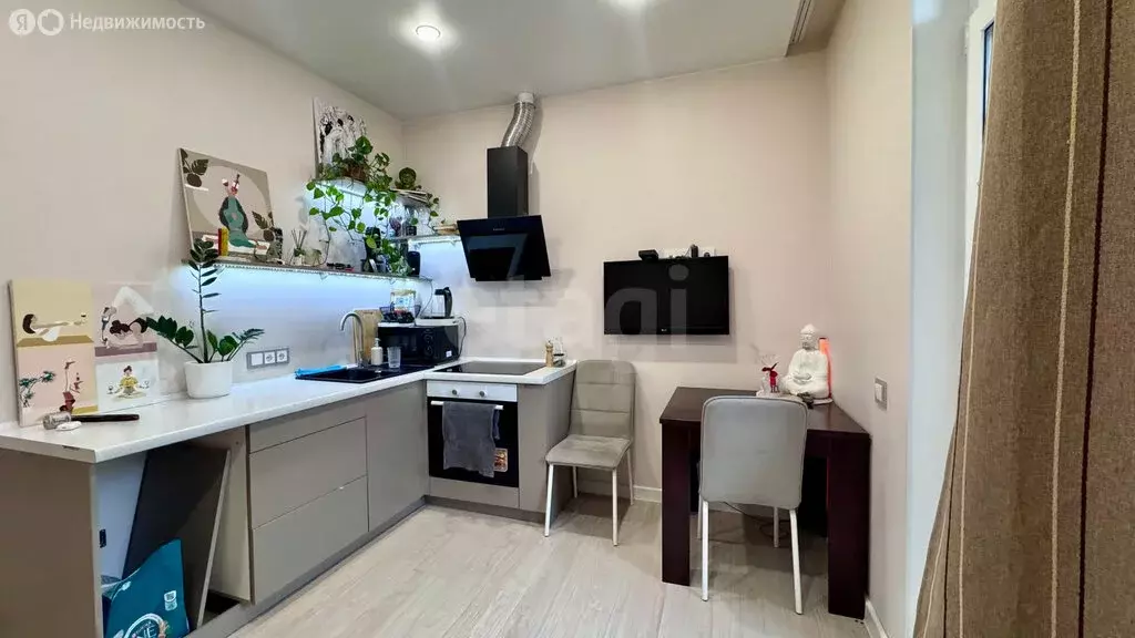 Квартира-студия: Тюмень, улица Александра Протозанова, 4 (24.3 м) - Фото 2