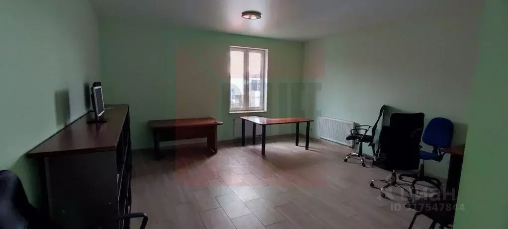 Офис в Калининградская область, Калининград Ялтинская ул., 129 (550 м) - Фото 1