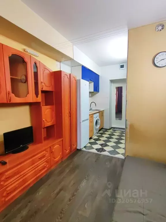 Комната Новосибирская область, Новосибирск ул. Титова, 25 (17.0 м) - Фото 1