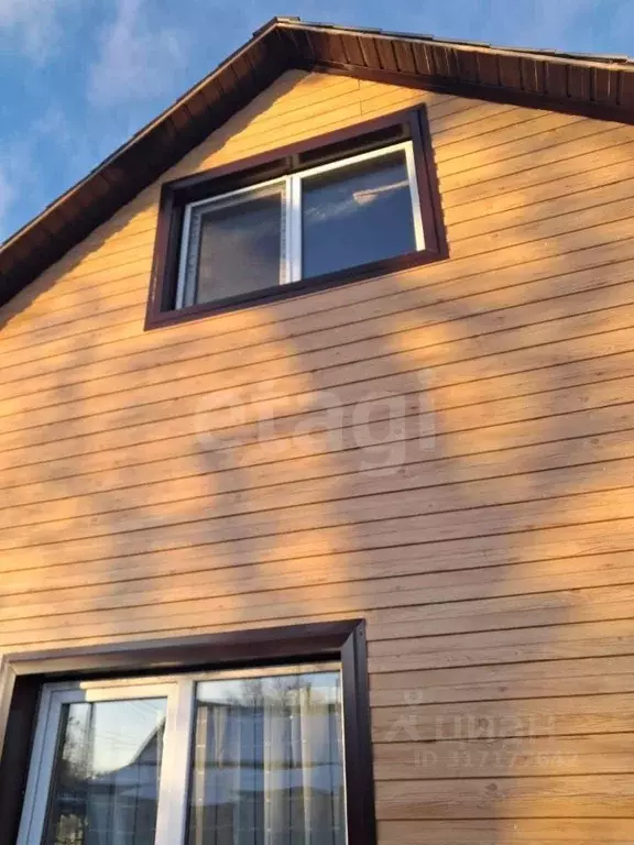 Дом в Амурская область, Белогорск Школьная ул., 5 (208 м) - Фото 1