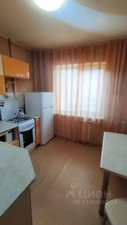 2-к кв. Омская область, Омск ул. Куйбышева, 144 (53.4 м) - Фото 1