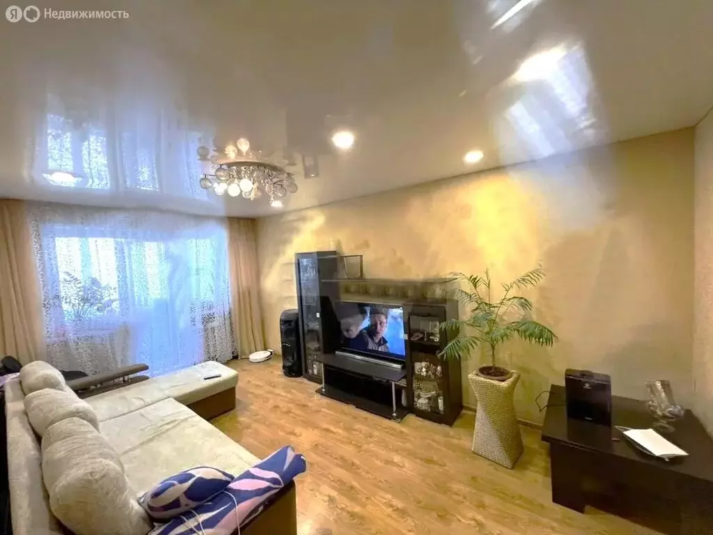 3-комнатная квартира: Челябинск, улица Вагнера, 66 (65 м) - Фото 1