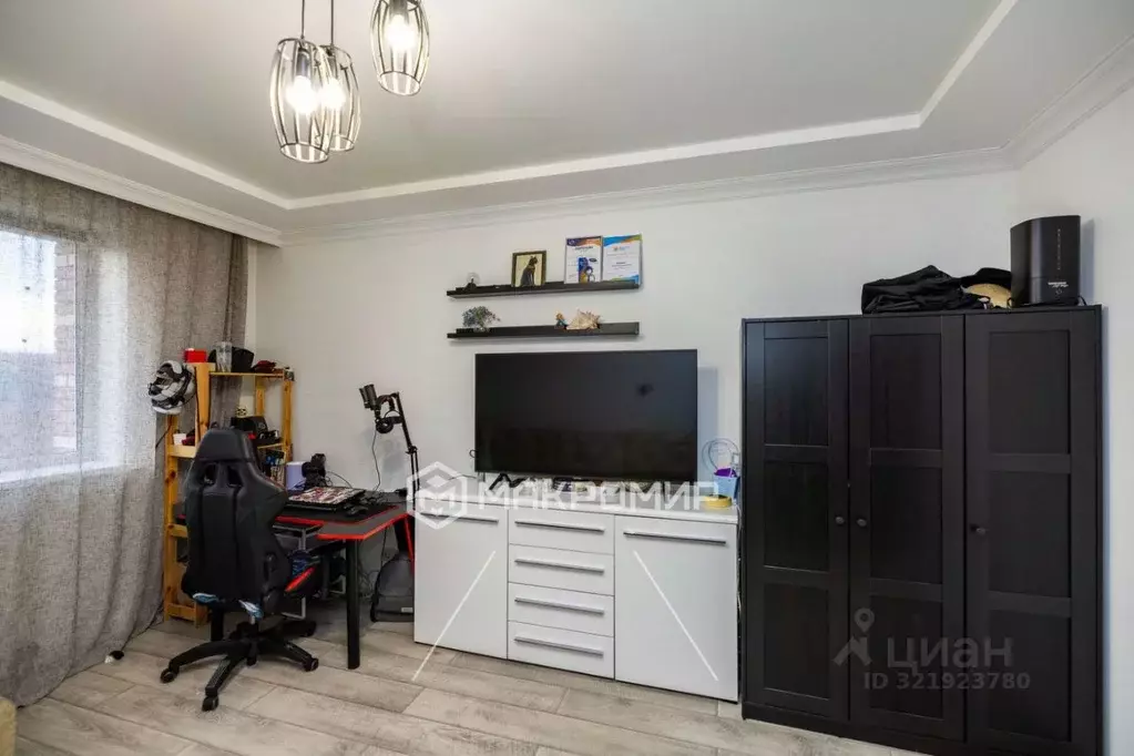 2-к кв. Ханты-Мансийский АО, Сургут Университетская ул., 11 (63.6 м) - Фото 1