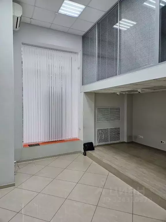 Помещение свободного назначения в Москва просп. Мира, 70 (112 м) - Фото 1