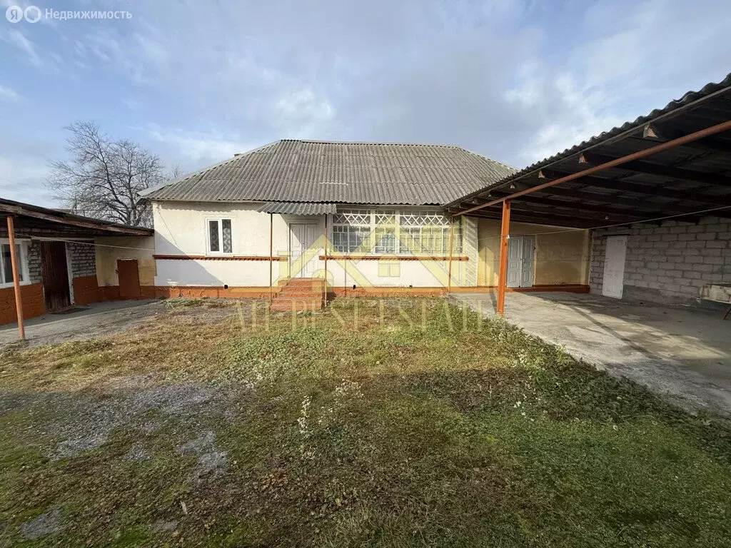 Дом в село Гизель, улица Коста Хетагурова (100 м) - Фото 2