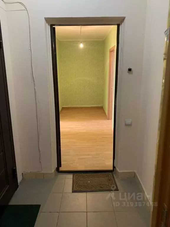 2-к кв. Белгородская область, Белгород ул. Есенина, 50в (60.0 м) - Фото 0