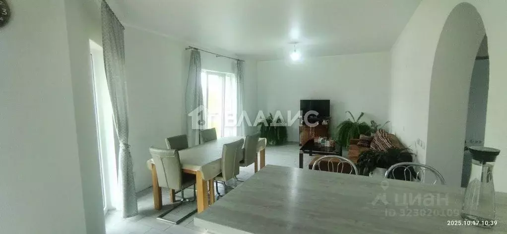 Дом в Калининградская область, Гурьевский муниципальный округ, пос. ... - Фото 1