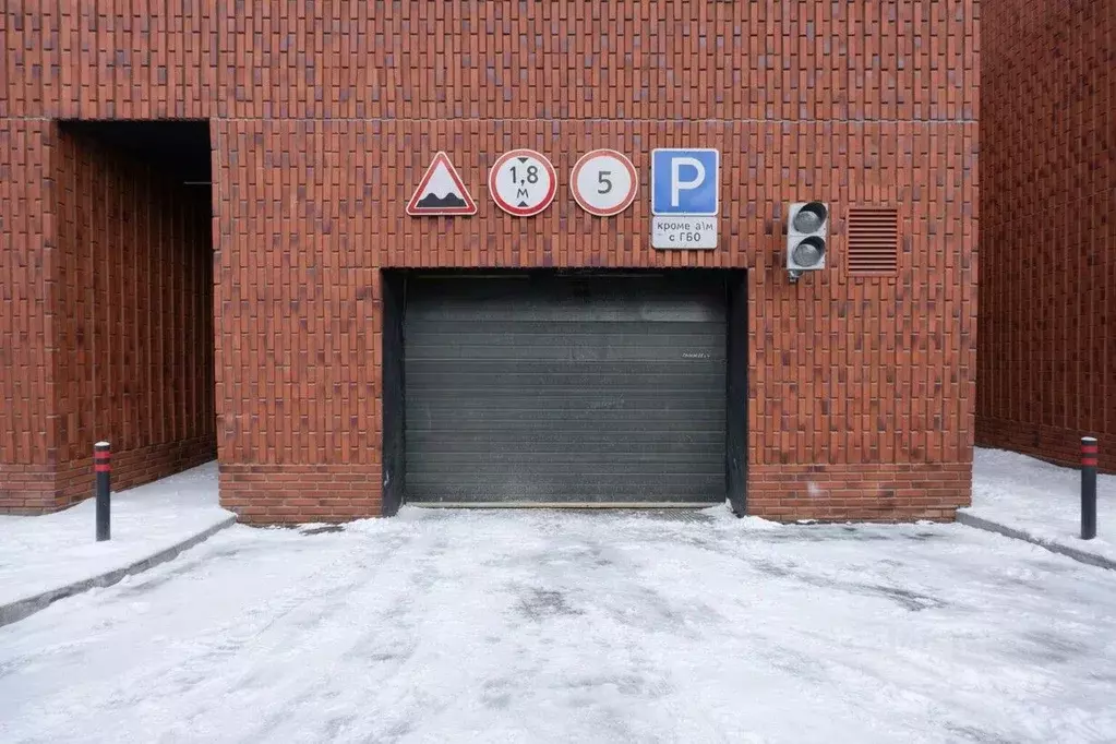 Гараж в Москва Измайловский бул., 71 (18 м) - Фото 1