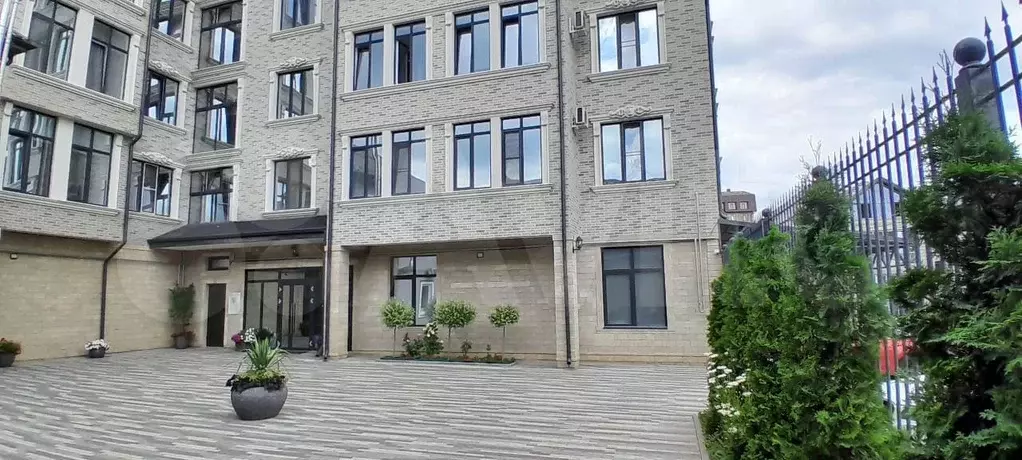 2-к. квартира, 70 м, 8/8 эт. - Фото 0