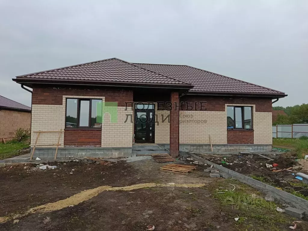 Дом в Белгородская область, Строитель Яковлевский городской округ, ул. ... - Фото 2