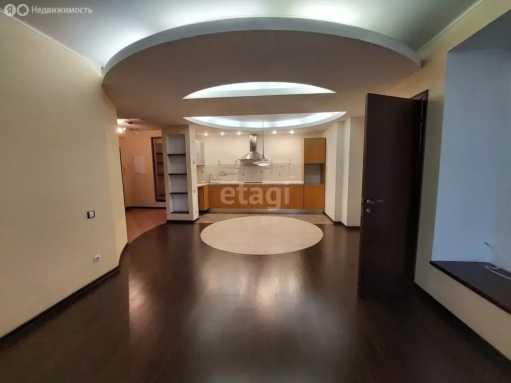 2-комнатная квартира: Тюмень, Харьковская улица, 59/4 (88 м) - Фото 1