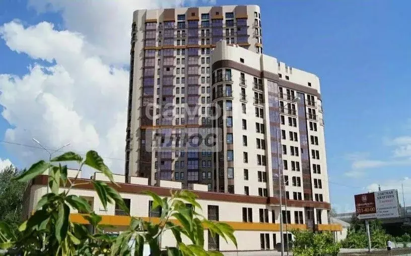 Гараж в Свердловская область, Екатеринбург ул. Фурманова, 124 (15 м) - Фото 1