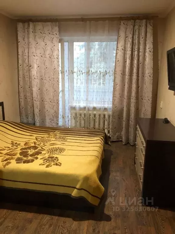 3-к кв. Крым, Симферополь ул. Воровского (63.0 м) - Фото 0