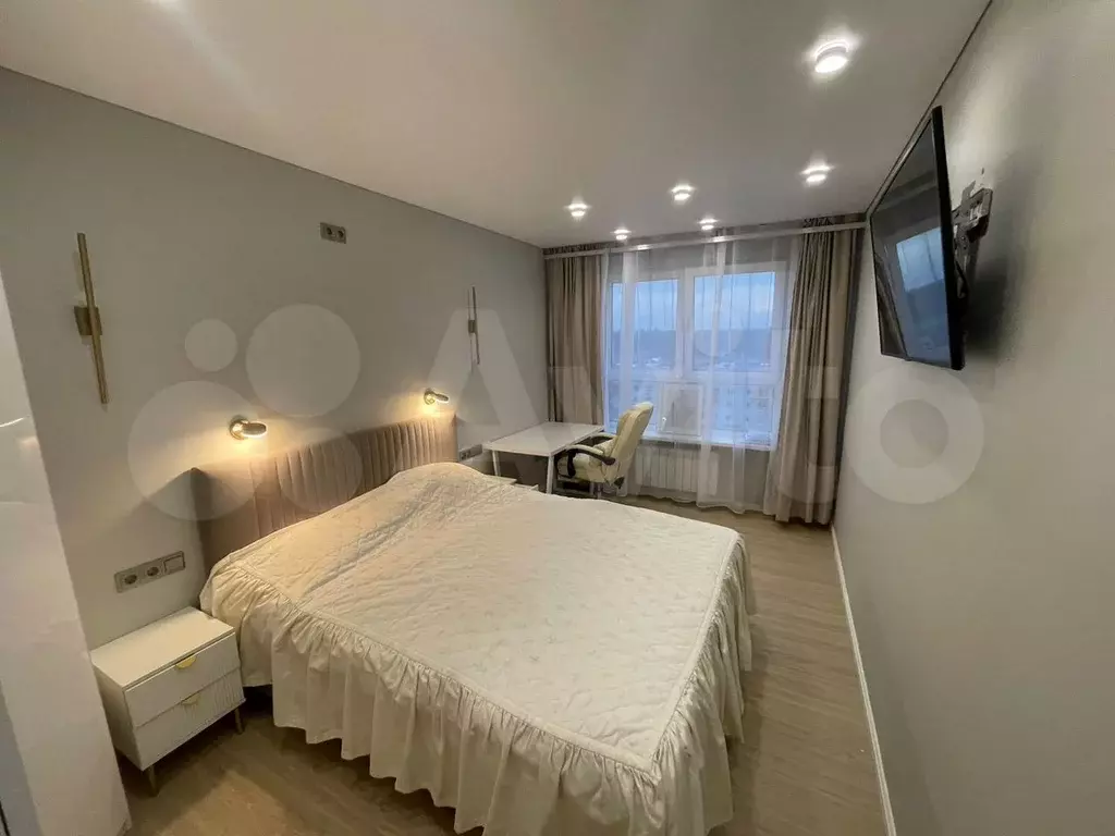 2-к. квартира, 55 м, 8/8 эт. - Фото 0