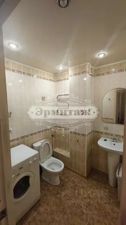 3-к кв. Курганская область, Курган Заозерный жилрайон, 1-й мкр, 29 ... - Фото 1